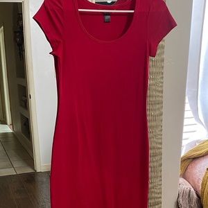 Dark pink slim fit dress